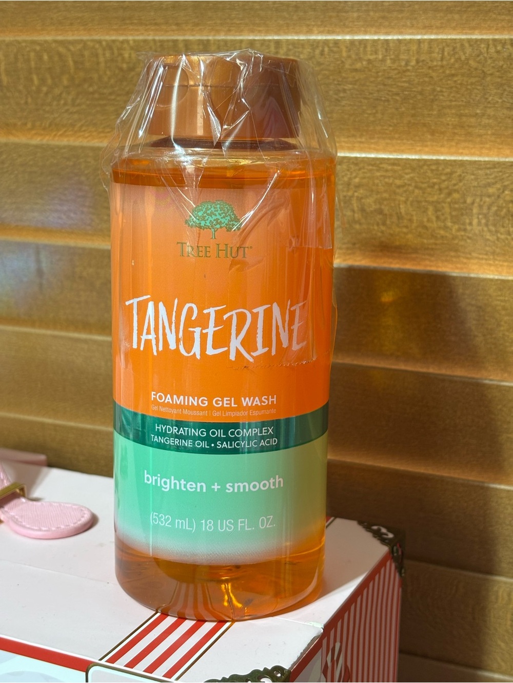 Tree Hut Tangerine Foaming Gel Wash